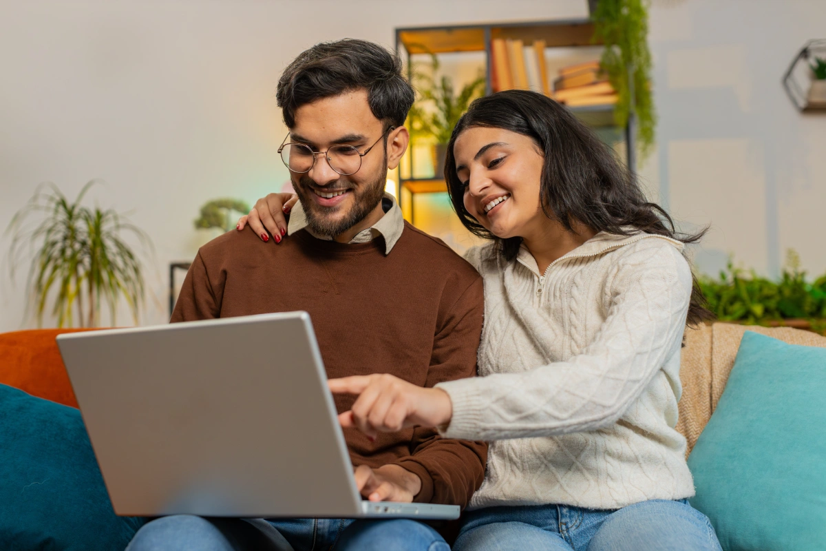 online couple